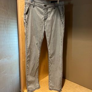 SIWY FIONA in Supernatural color, size 27, 3  1/2” zipper, 27” inseam